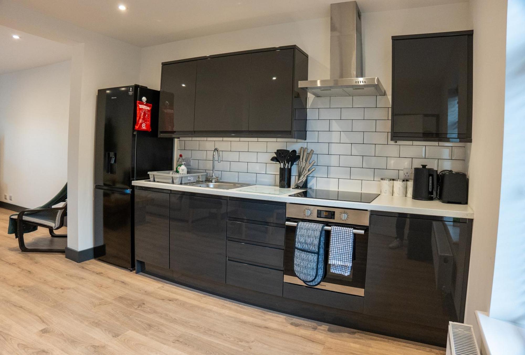 High End Apartment - Perfect For Contractors & Builders - Free Parking Ilkeston Kültér fotó