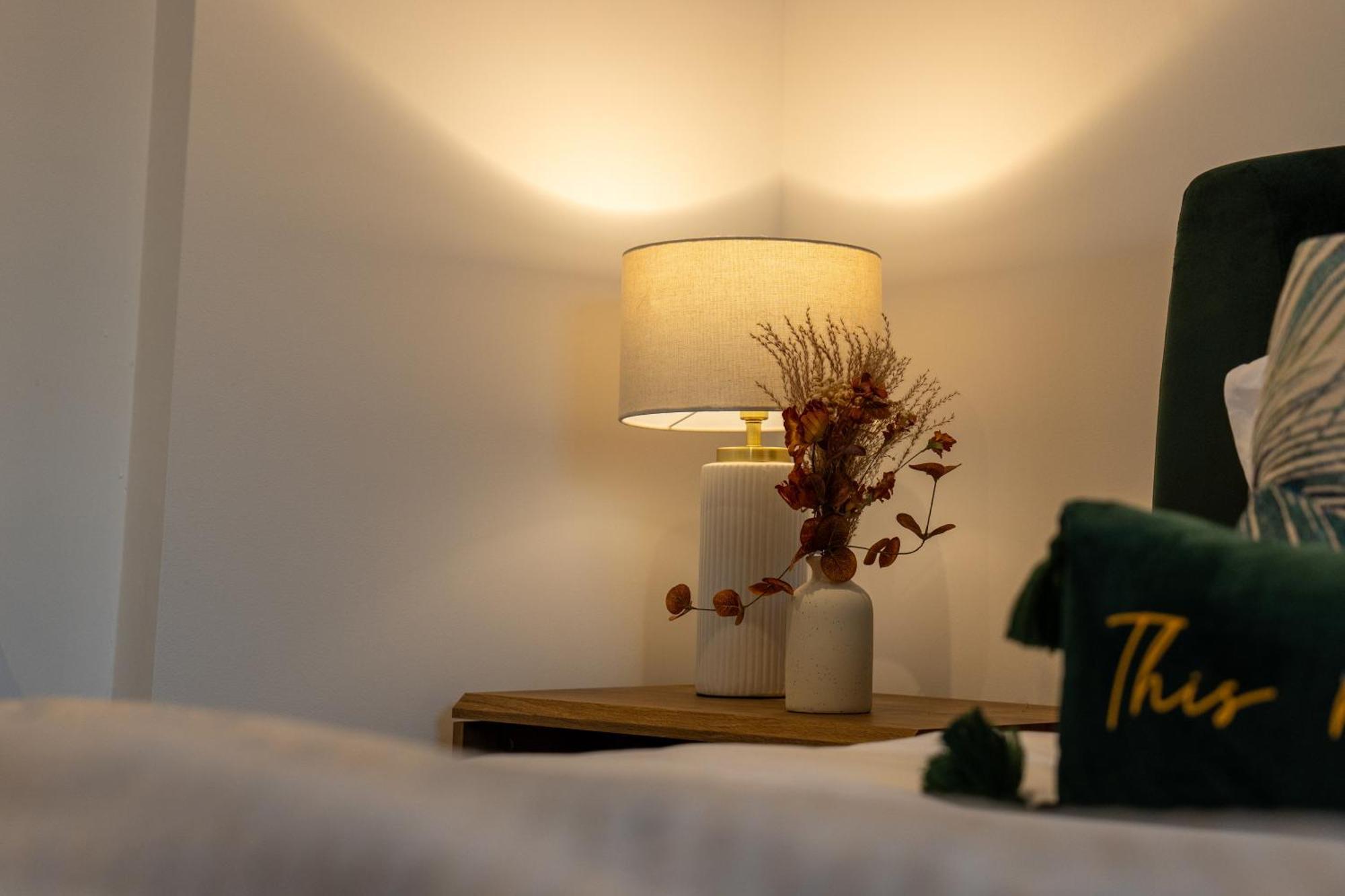 High End Apartment - Perfect For Contractors & Builders - Free Parking Ilkeston Kültér fotó