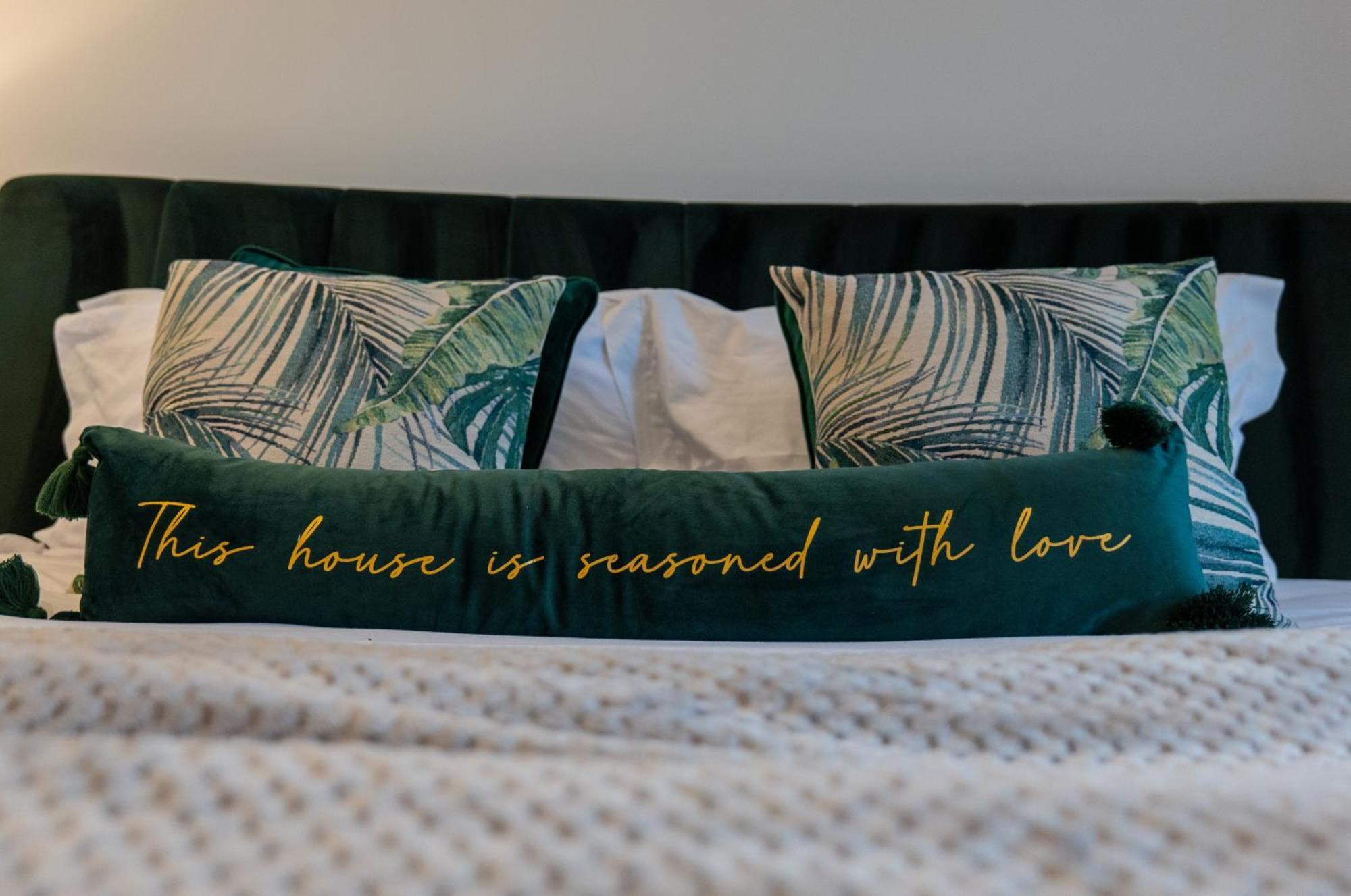 High End Apartment - Perfect For Contractors & Builders - Free Parking Ilkeston Kültér fotó