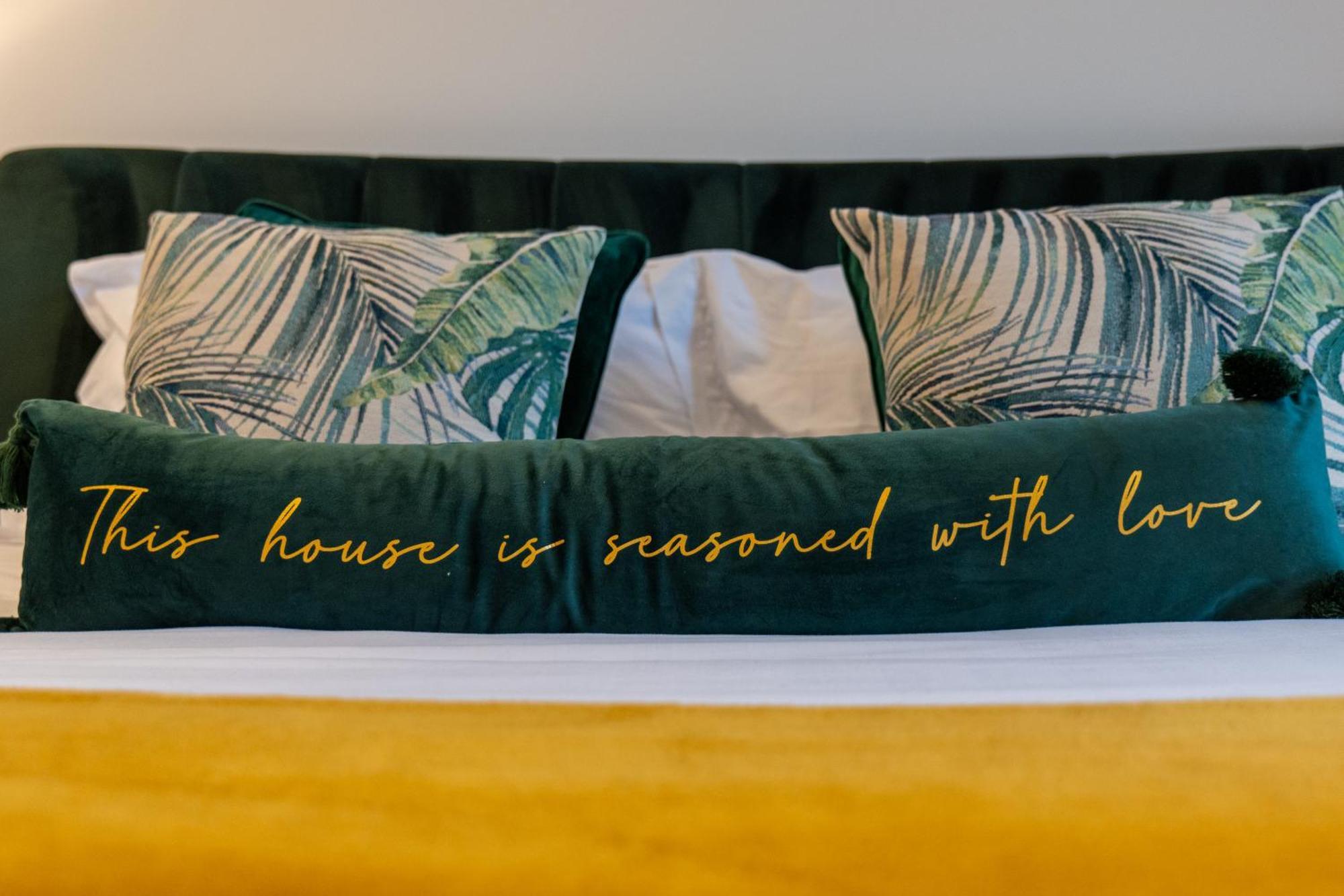 High End Apartment - Perfect For Contractors & Builders - Free Parking Ilkeston Kültér fotó