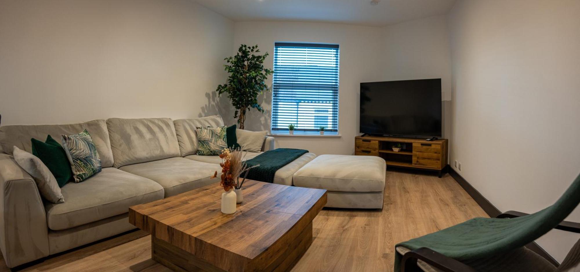 High End Apartment - Perfect For Contractors & Builders - Free Parking Ilkeston Kültér fotó