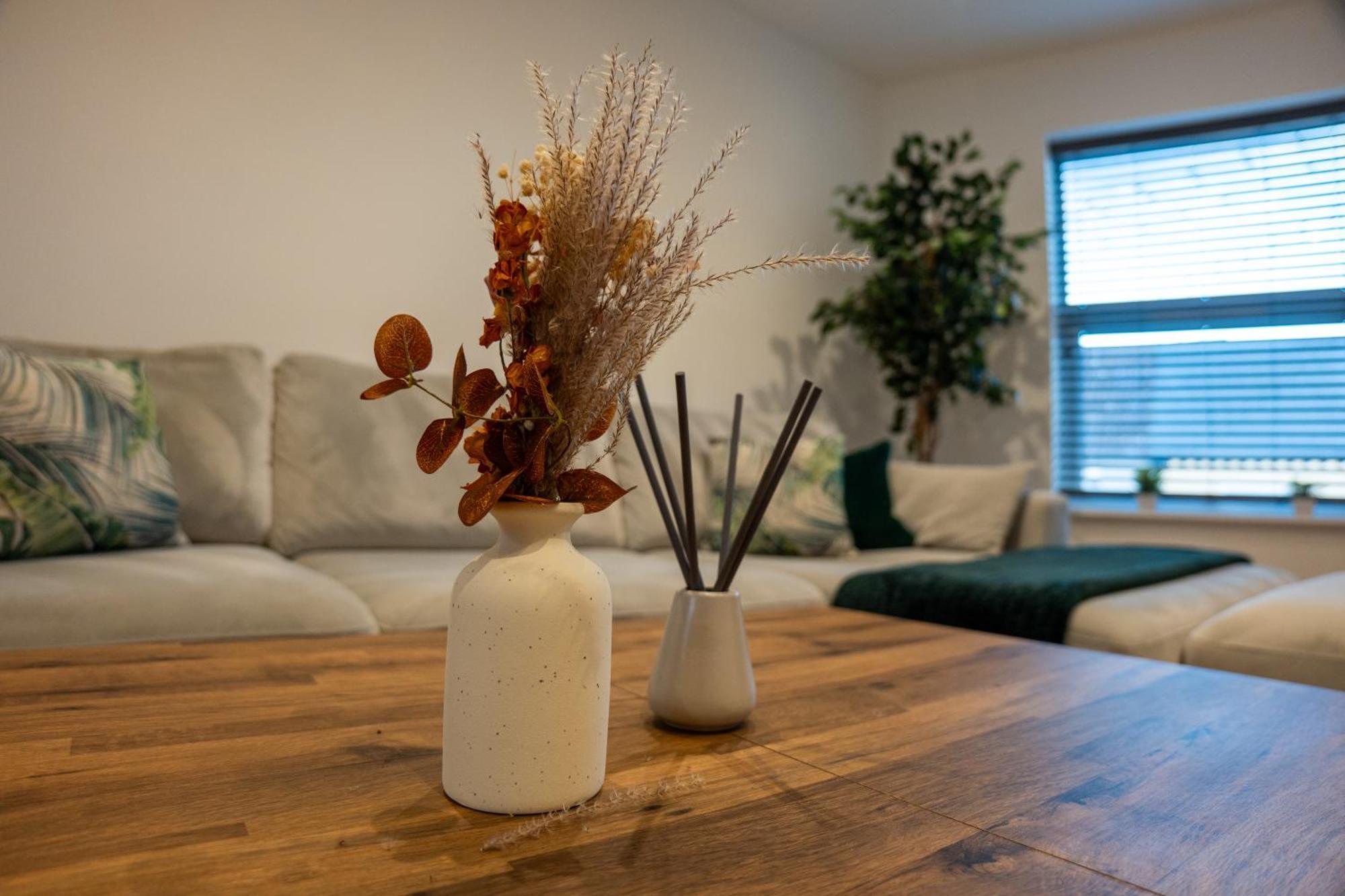 High End Apartment - Perfect For Contractors & Builders - Free Parking Ilkeston Kültér fotó